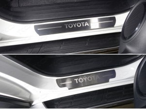 Накладки на пороги шлифованный лист надпись Toyota 4 штуки для Toyota Fortuner № TOYFORT17-04